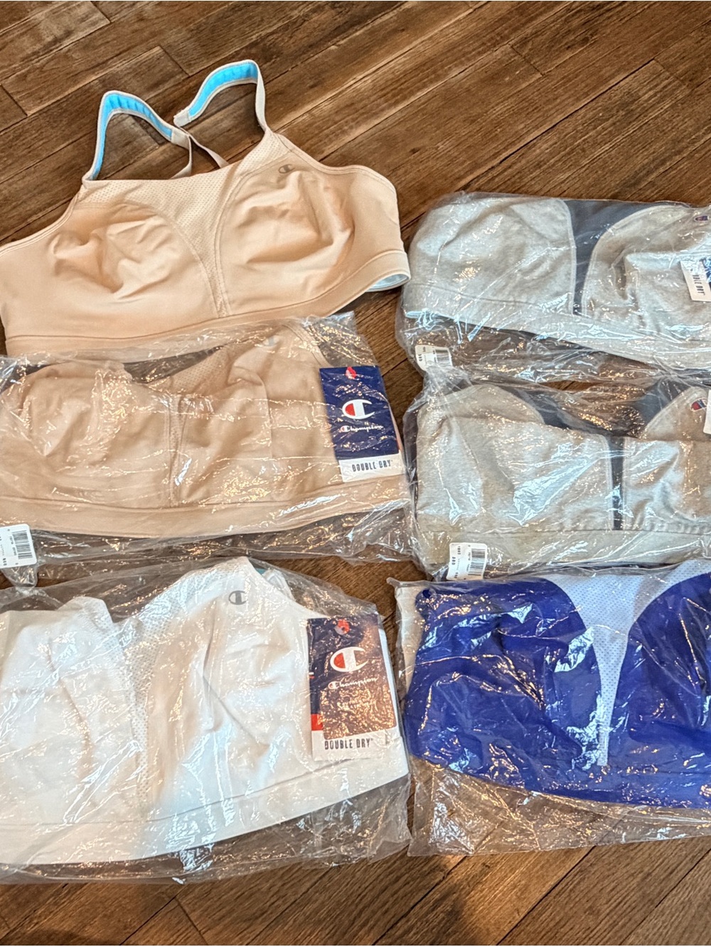 NEW Champion Sports Bra Spot Comfort Full Support Double Dry (38D)